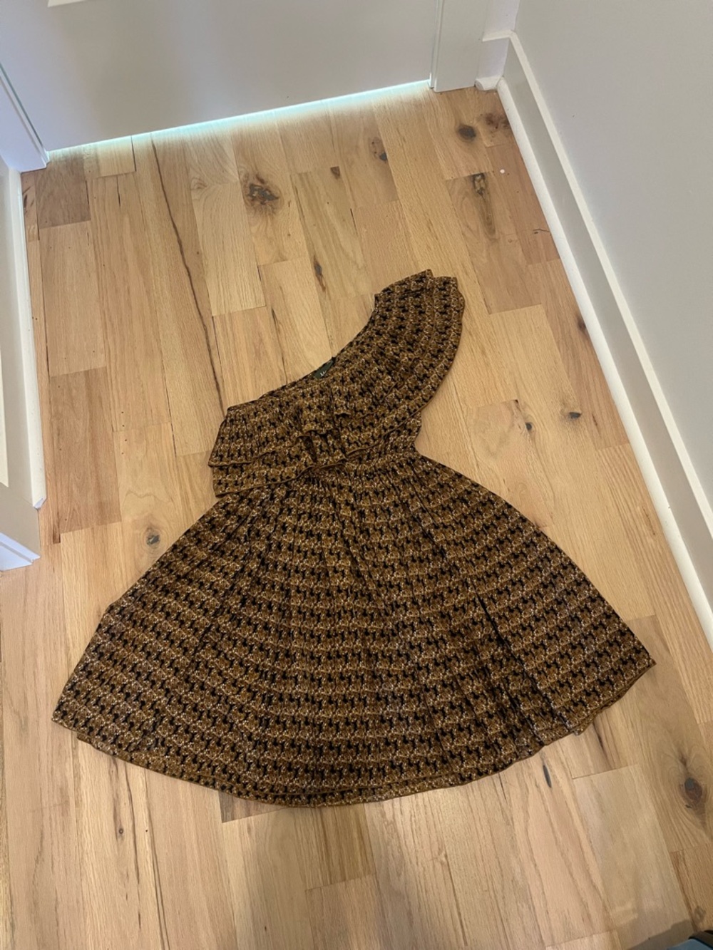 Women’s One-Shoulder Brown Patterned Dress